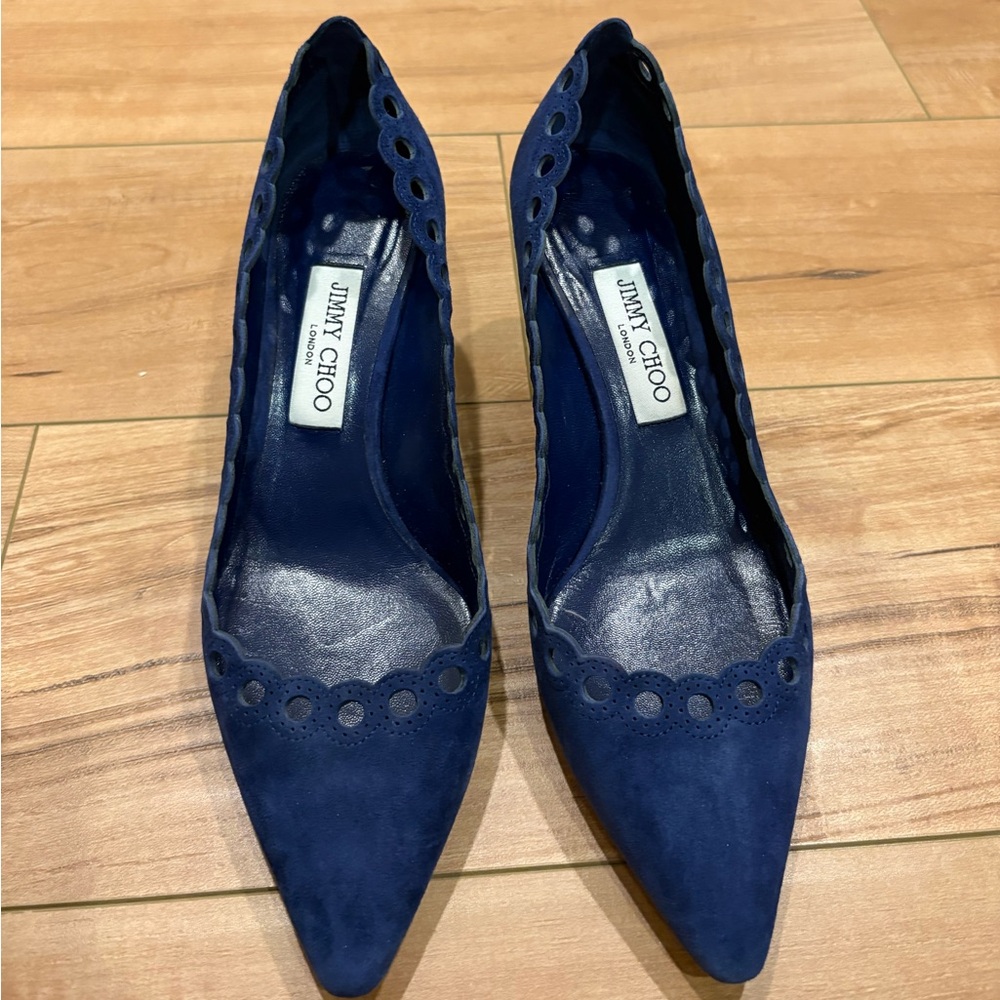 Jimmy Choo’s 39.5